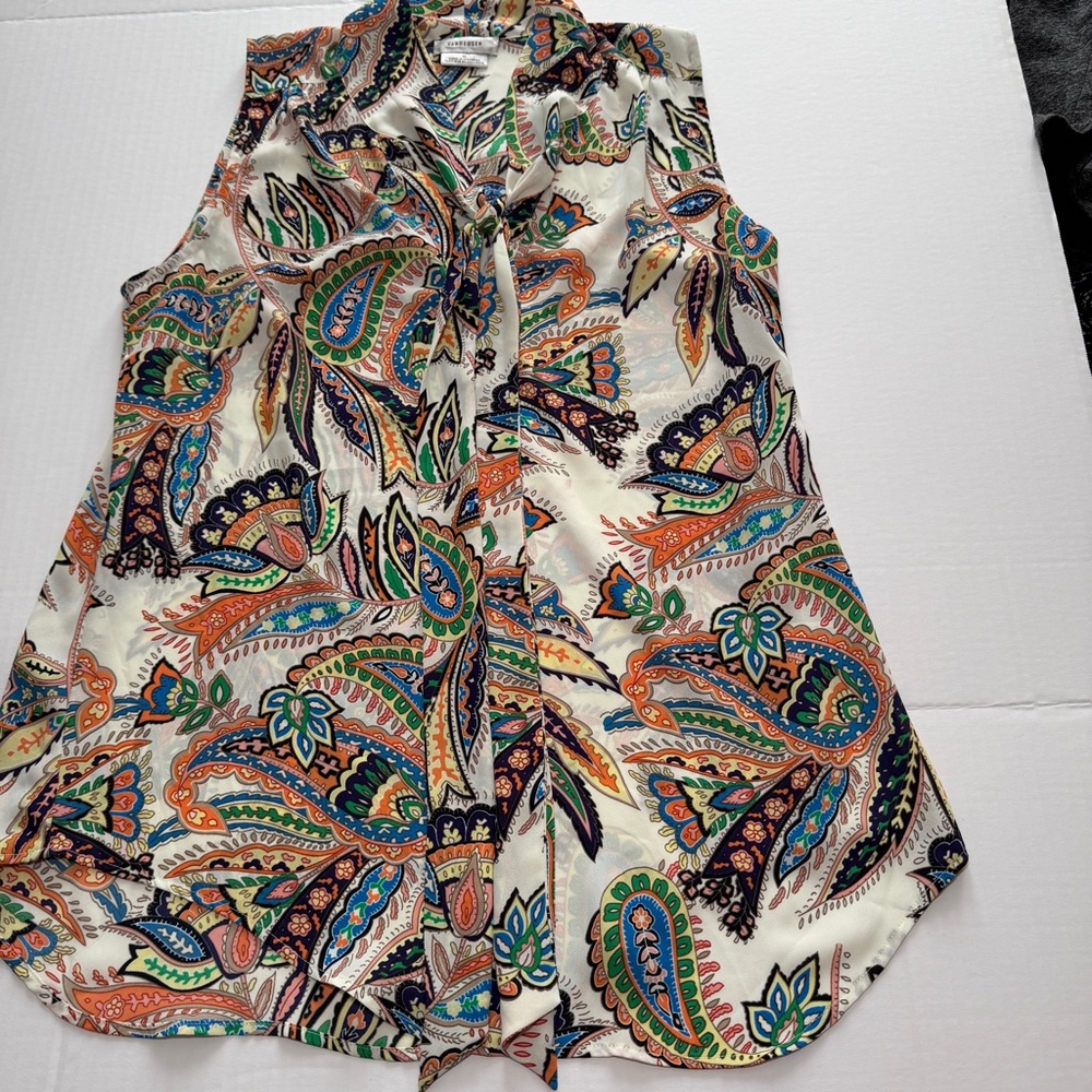 Van Heusen paisley print neck-tie sleeveless blouse sz M
